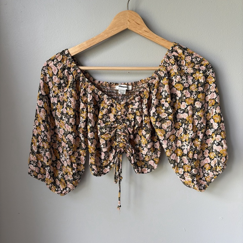 American Eagle Smocked Women's Crop Top Size Extra Small Pink And Orange Floral